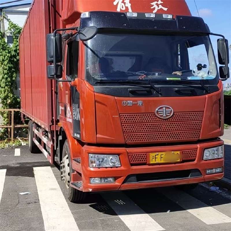 大名县罗平县进仓物流：专线直达的多元货运之旅